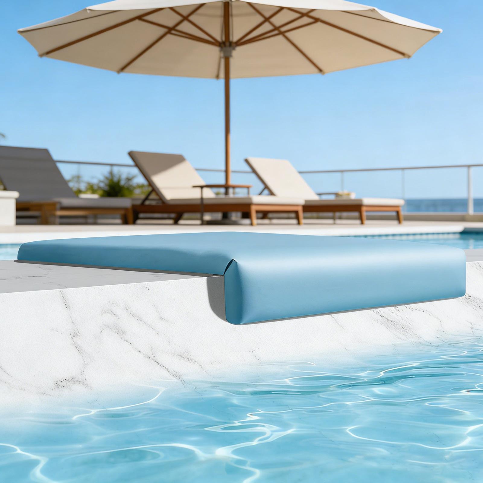 Outdoor Furniture L Shape - مقعد سباحة محمول بجانب البحيرة، وسادة