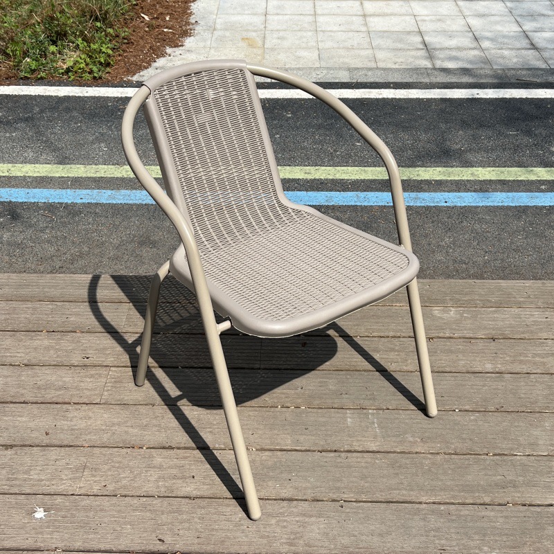 كرسي بلاستيكي مقاوم للماء للاس - مراجعة Outdoor Furniture Iron وسعره