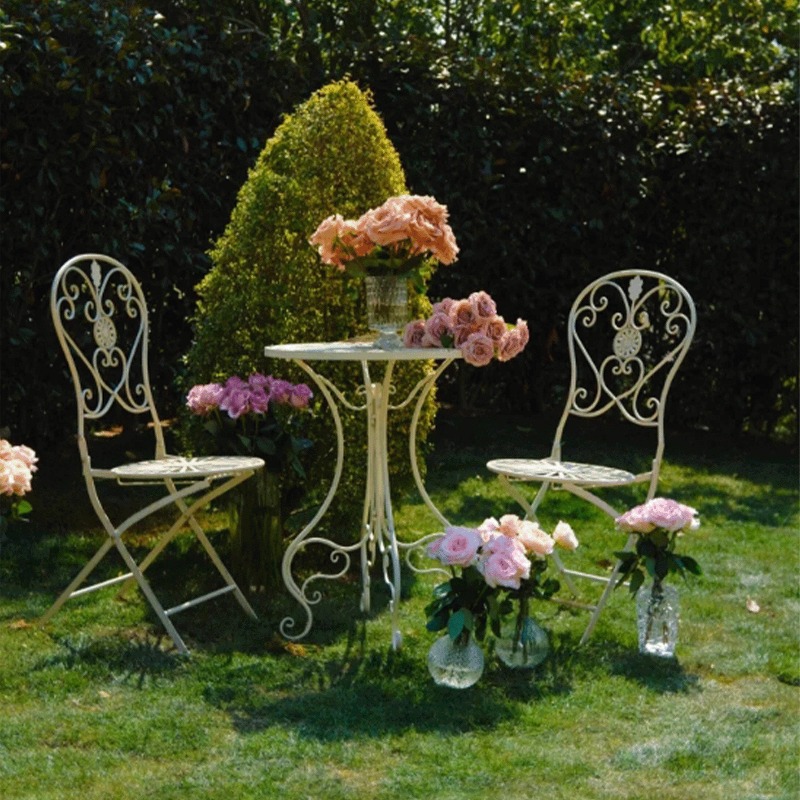 طاولة وكراسي حديدية فرنسية عتي - مراجعة Outdoor Furniture Iron وسعره