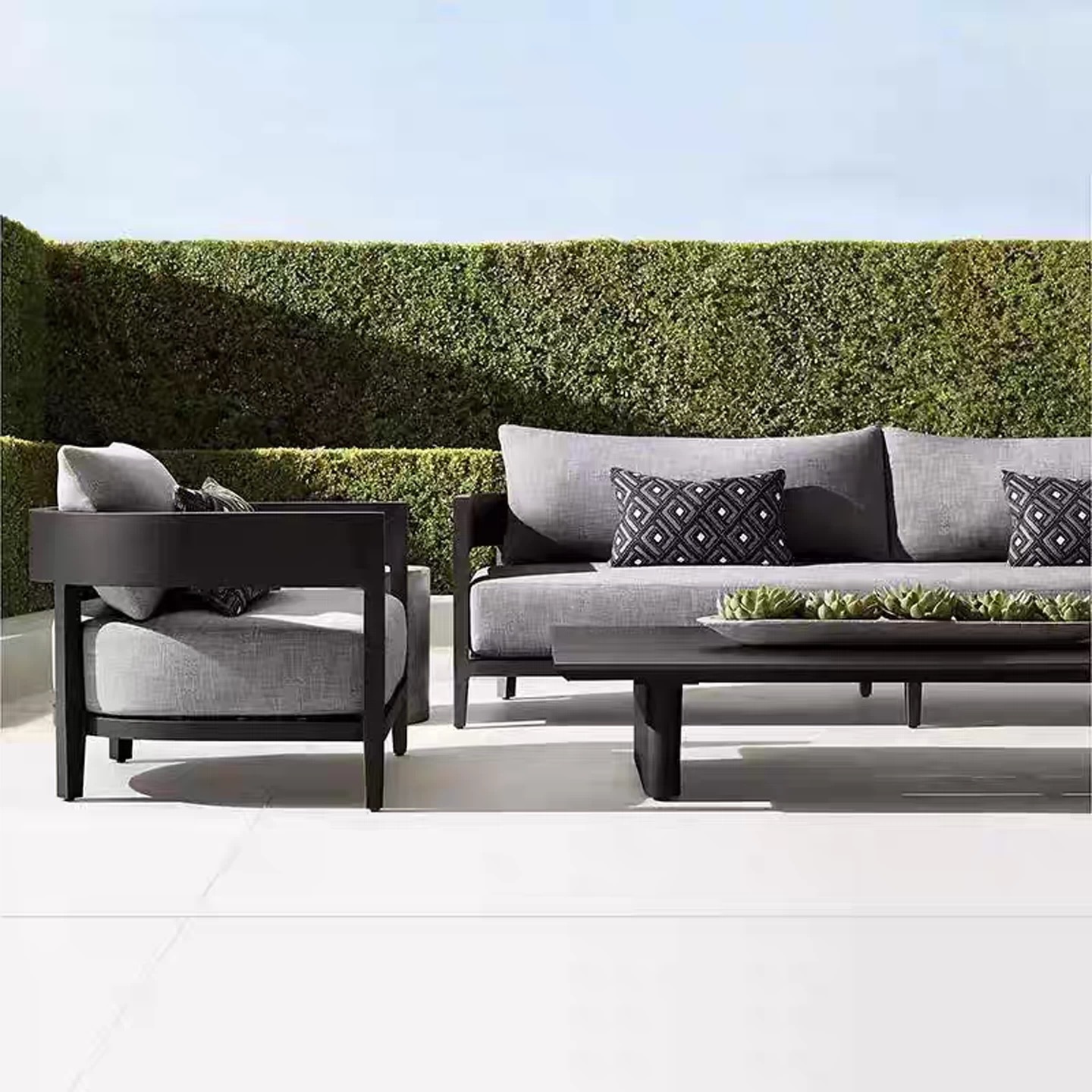 مجموعة أثاث خارجي فاخرة من الأ - مراجعة Outdoor Furniture Italy وسعره
